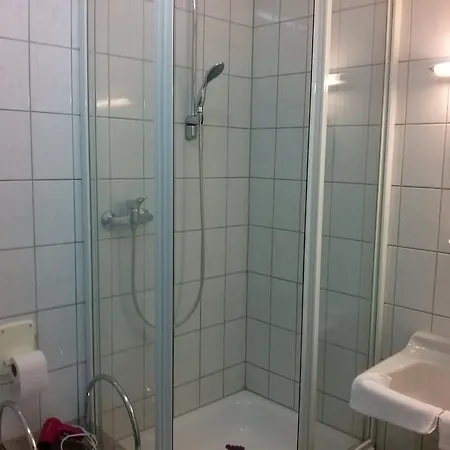 Prinz Eitel Nocleg ze śniadaniem 3*